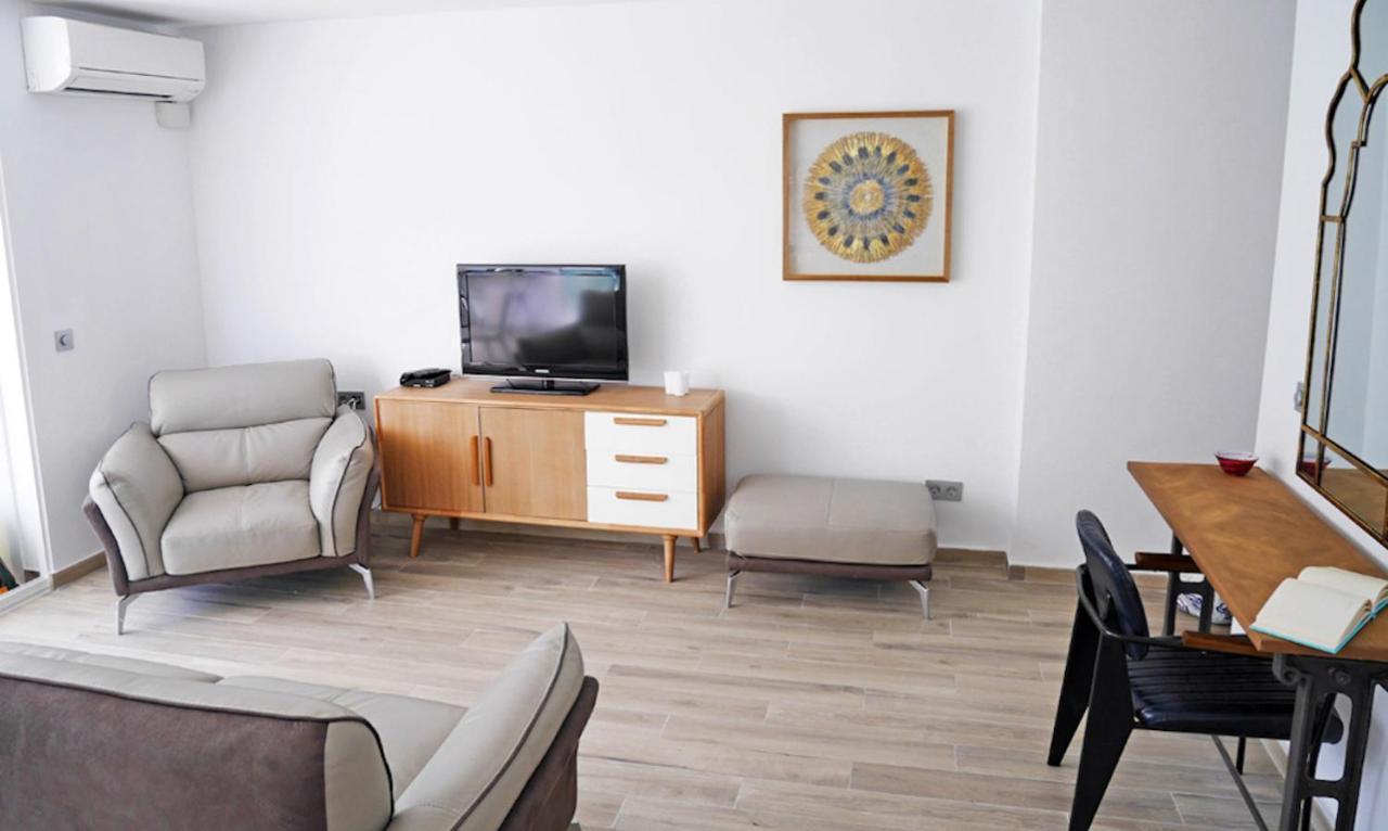 Neenies Nerja - Carabeo Luxury Apartment Exterior photo